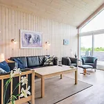 Feriehus 8 Person Holiday Home In Tarm Tarm