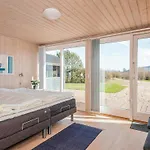 8 Person Holiday Home In Tarm 펜션 Tarm