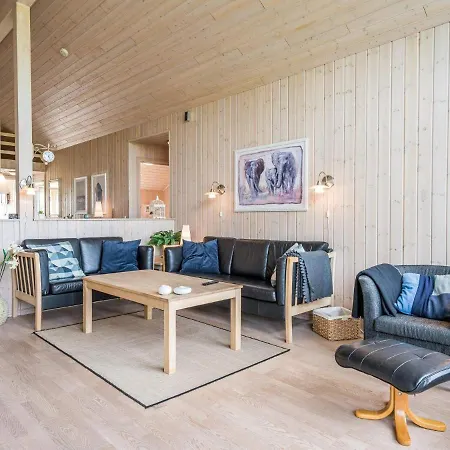 Feriehus 8 Person Holiday Home In Tarm *