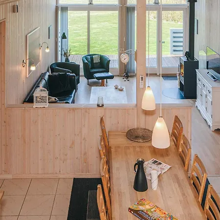 8 Person In Feriehus Tarm